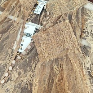 Forever 21 Sheer Lace Long-sleeve Blouse